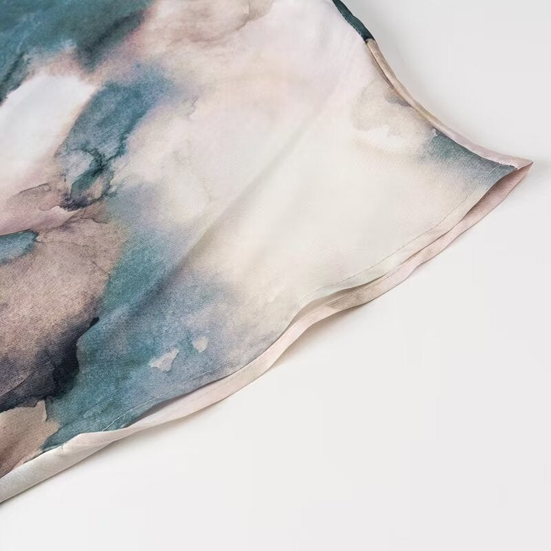 Women Wears Summer Round Neck Slim Fit Pleated Tie Dyed Satin Textures