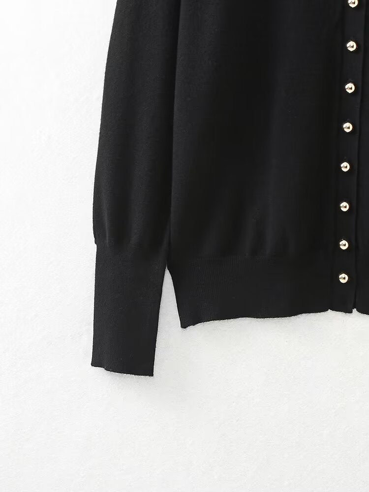 Knitted Coat Women Niche Round Neck Decorated Row Button Knitted Coat.