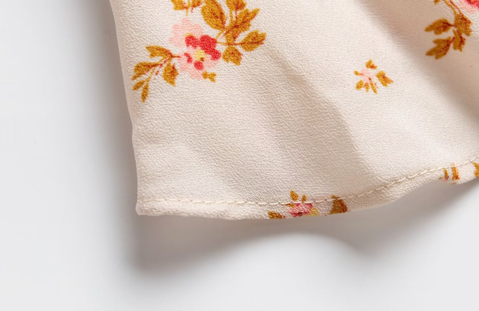 Spring French Sexy Beige Bottom Small Floral White Strap Zipper Slim Fit Base Strap