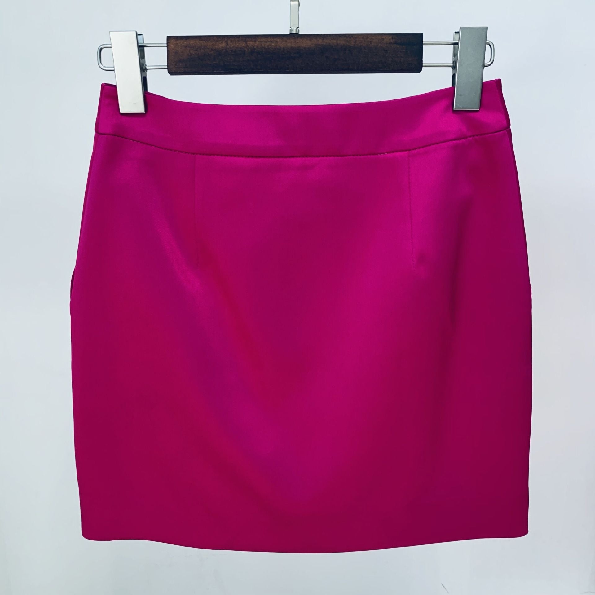 short skirt